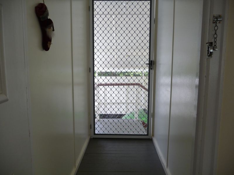 16 Williams Street East, Woodend QLD 4305