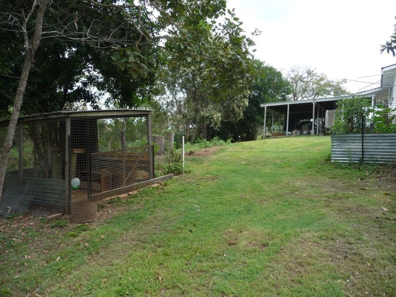 16 Williams Street East, Woodend QLD 4305