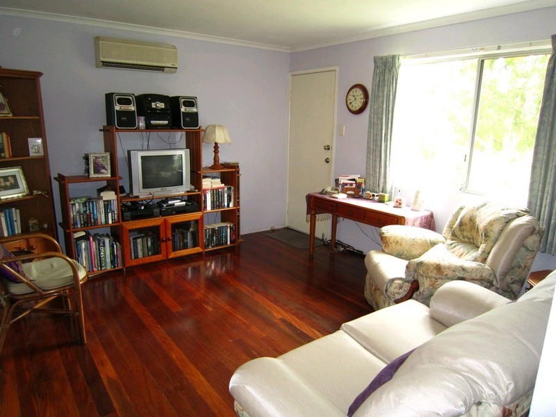 9 Ashfield Street, North Ipswich QLD 4305