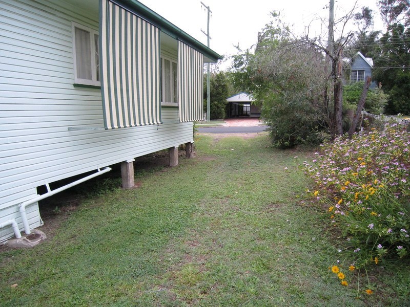 111 Haig Street, Brassall QLD 4305