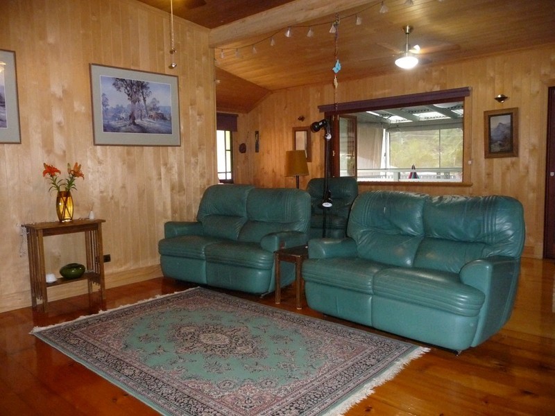 14 Macrae Street, Coalfalls QLD 4305