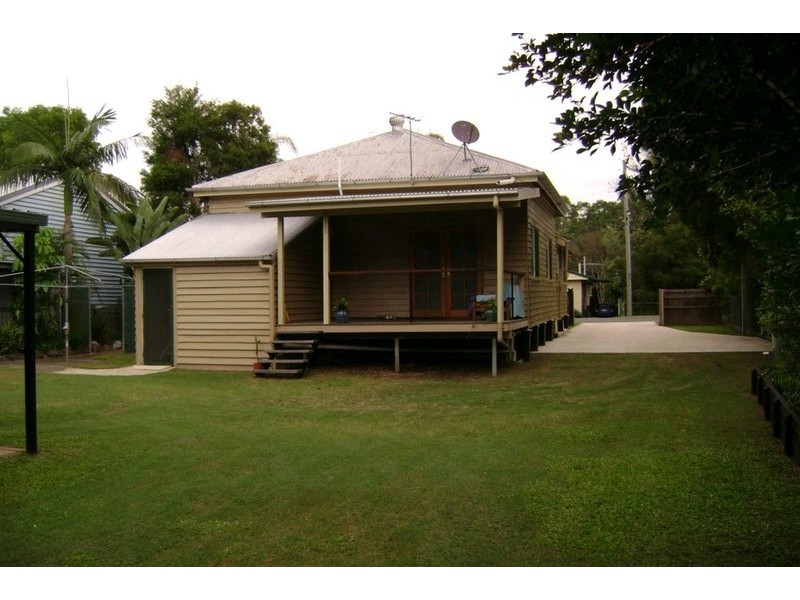 195 Pine Mountain Road, Brassall QLD 4305