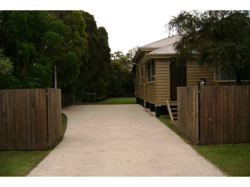 195 Pine Mountain Road, Brassall QLD 4305