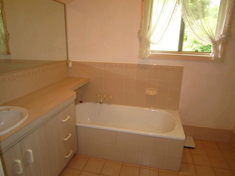 46 Christella Court, Fernvale QLD 4306