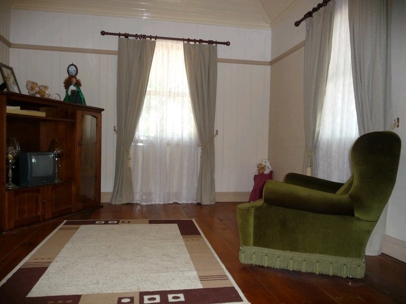 67 Pine Mountain Road, North Ipswich QLD 4305