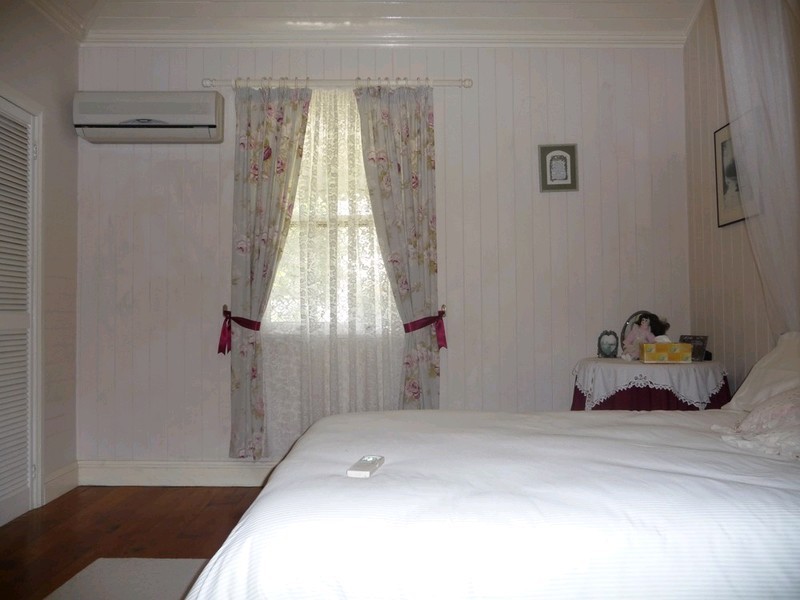 67 Pine Mountain Road, North Ipswich QLD 4305