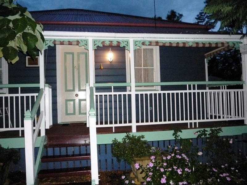 67 Pine Mountain Road, North Ipswich QLD 4305