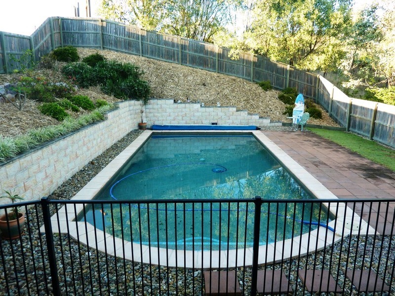 6 – 8 Lachlan Place, Karalee QLD 4306