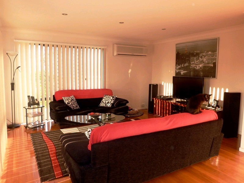 6 – 8 Lachlan Place, Karalee QLD 4306