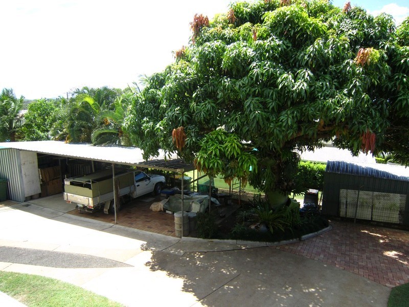 9 Mccosker Street, Riverview QLD 4303