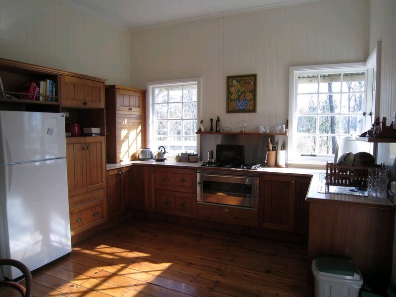 12 Oreillys Weir Road, Lowood QLD 4311