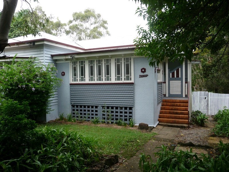 15 Holmes Street, North Ipswich QLD 4305
