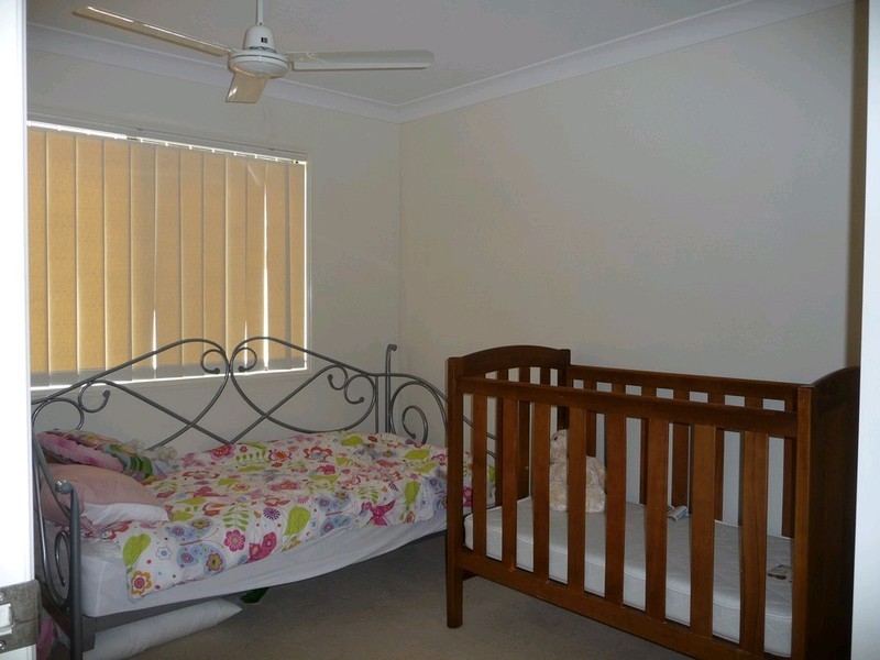 14 Sandhurst Place, Brassall QLD 4305