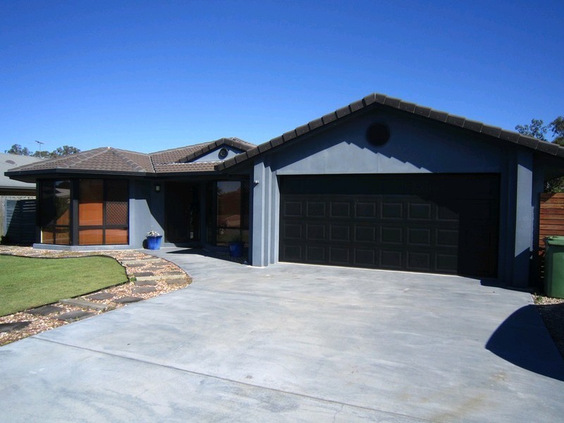 32 Mellor Place, Brassall QLD 4305