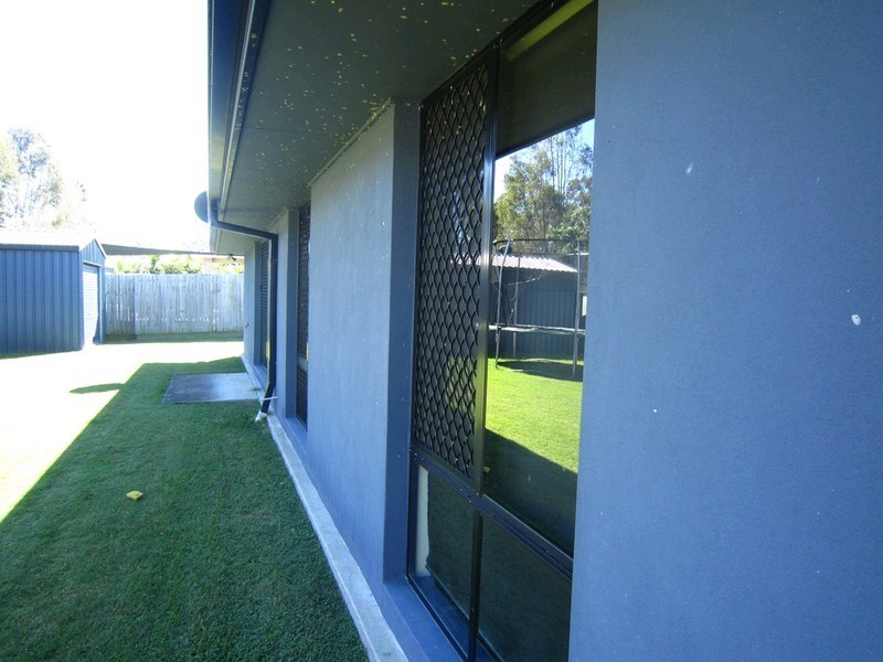 32 Mellor Place, Brassall QLD 4305