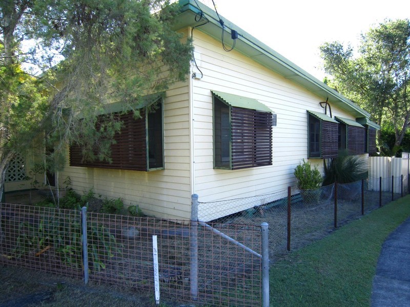 49 Hayes Street, Brassall QLD 4305