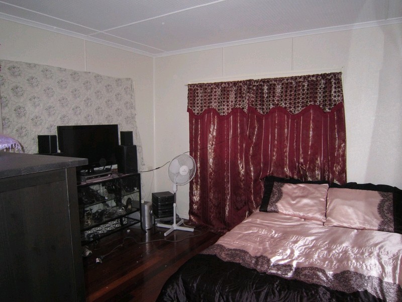 49 Hayes Street, Brassall QLD 4305