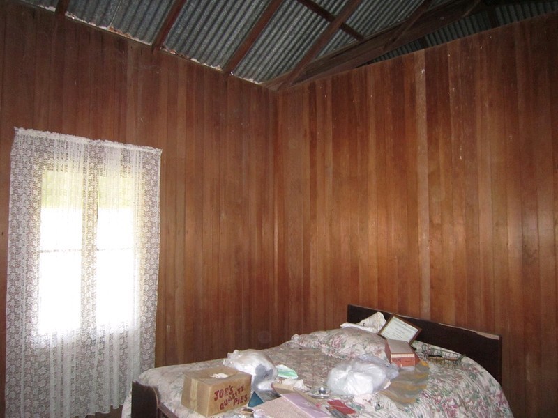 563 Riverside Drive, Pine Mountain QLD 4306