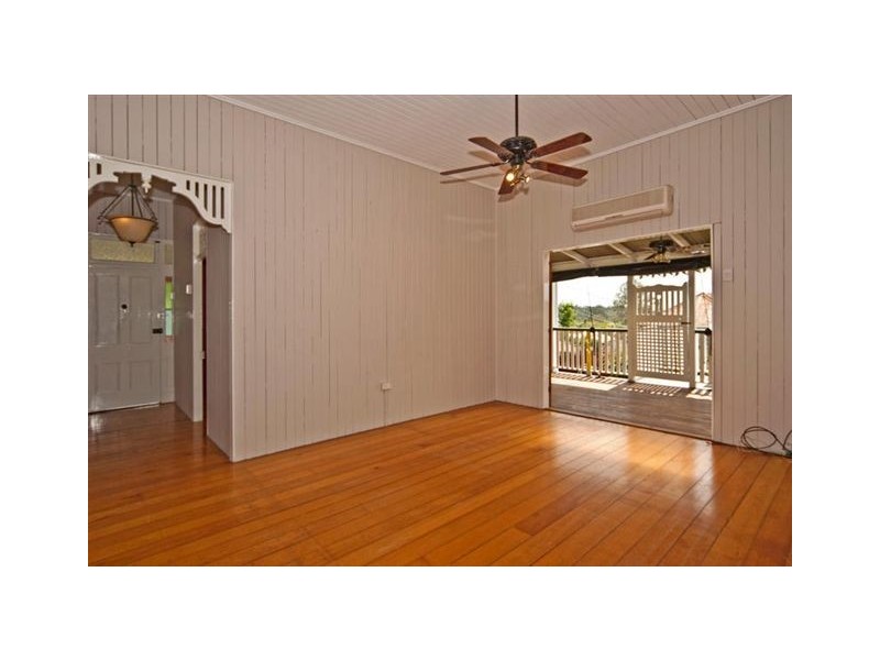 7 Ferguson Street, North Ipswich QLD 4305