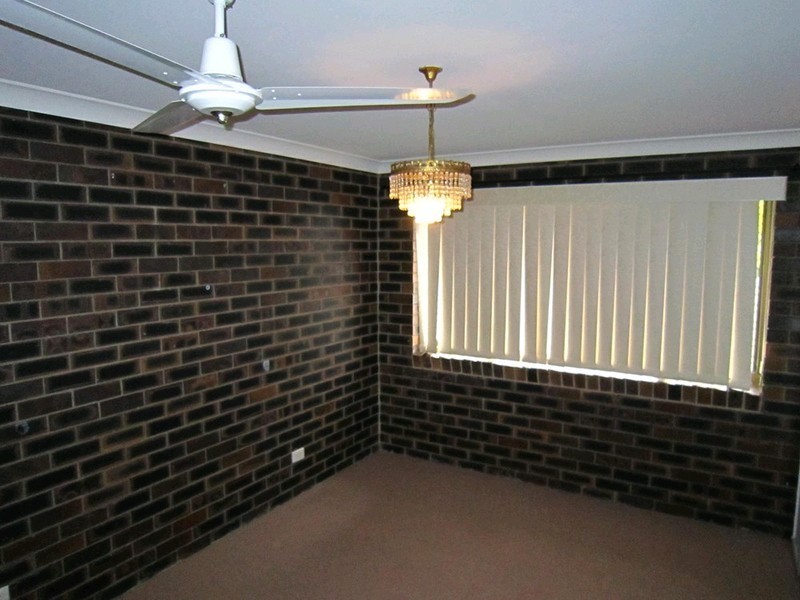 4/160 Glebe Road, Booval QLD 4304