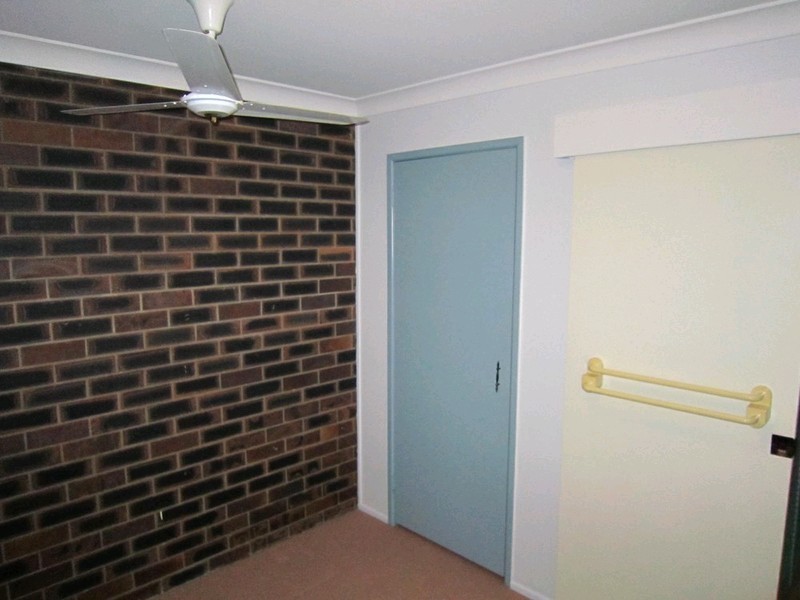 4/160 Glebe Road, Booval QLD 4304