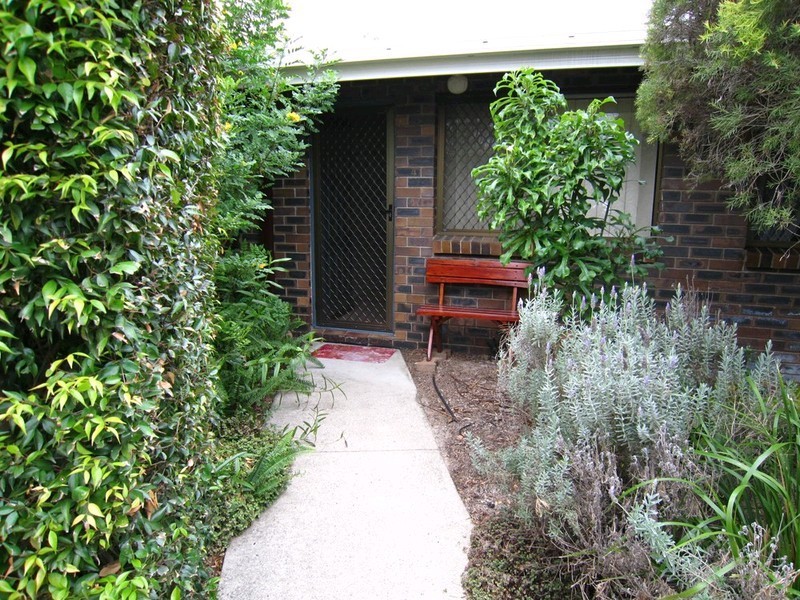 4/160 Glebe Road, Booval QLD 4304