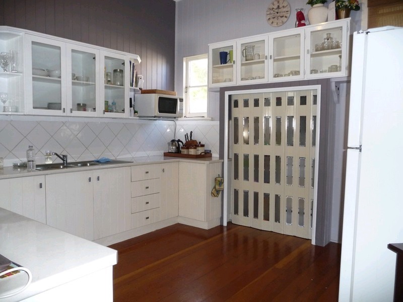 12 Smith  Street, North Ipswich QLD 4305