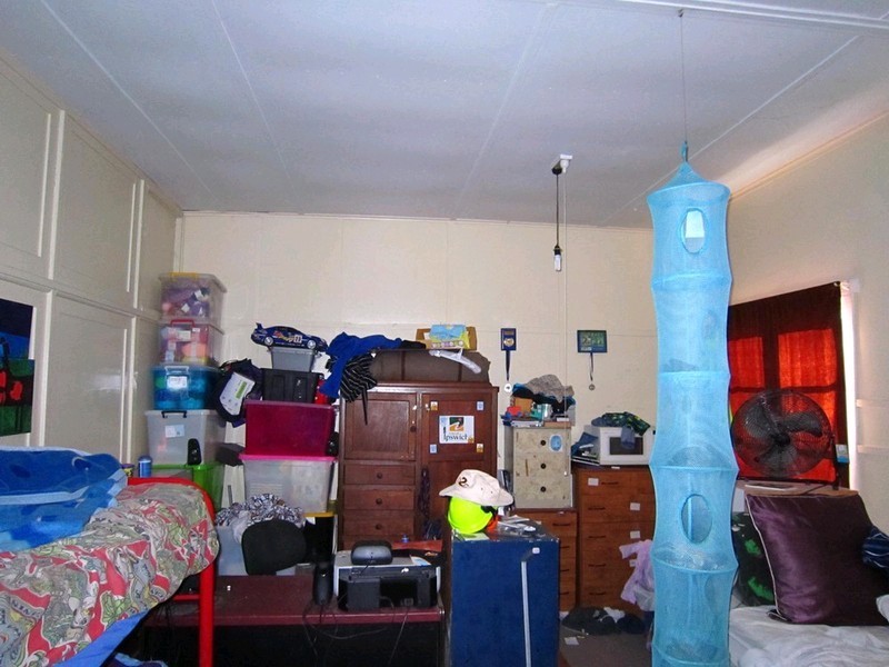 22 River Road, Bundamba QLD 4304