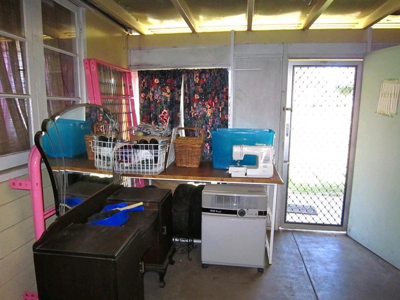 22 River Road, Bundamba QLD 4304