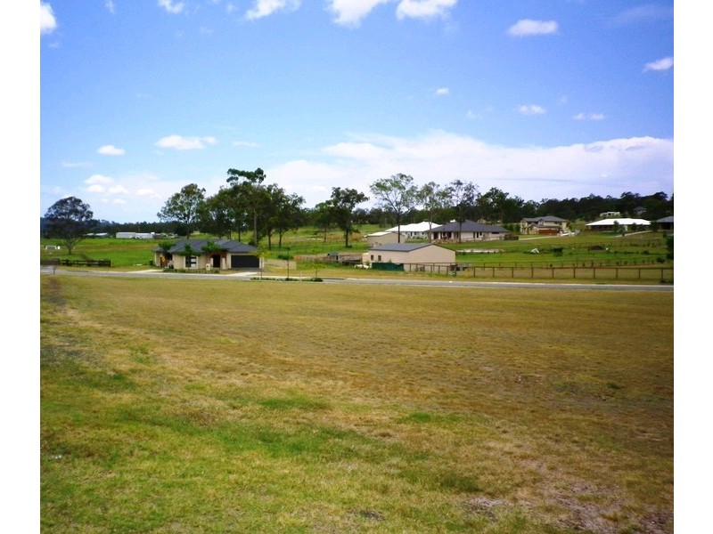 12 Waterfront Drive, Karalee QLD 4306