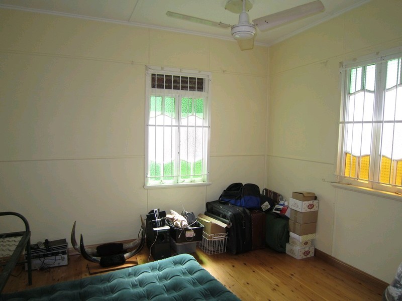 94 Downs Street, North Ipswich QLD 4305