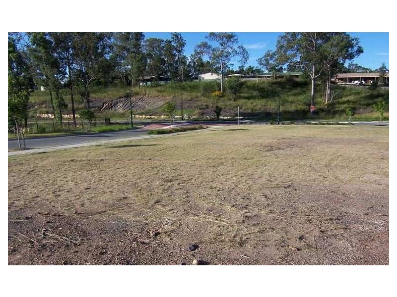 51 Eric Drive, Blackstone QLD 4304