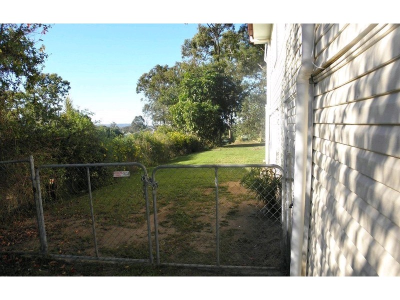 26 Harold Street, Bundamba QLD 4304