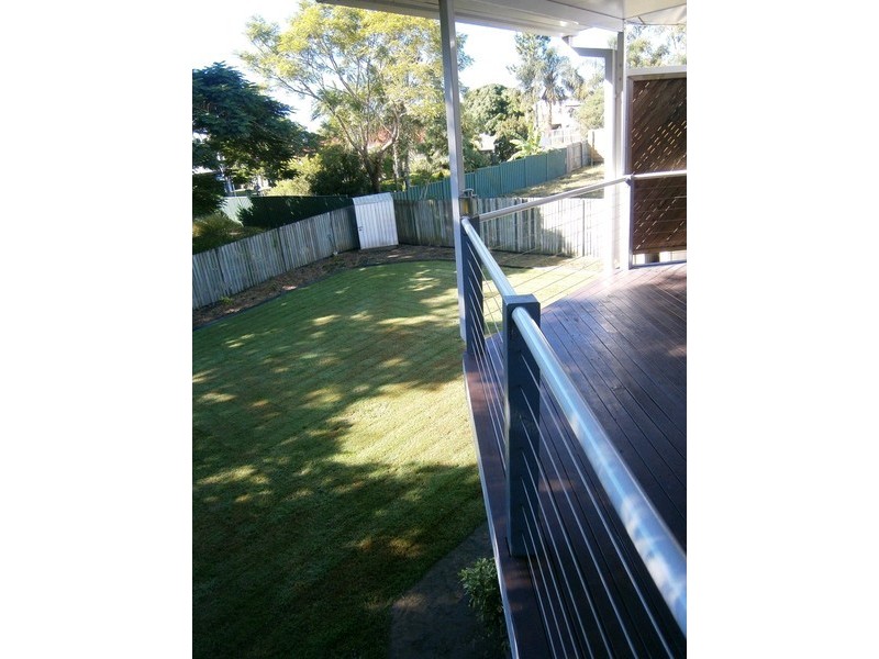 24a Whitehill Road, Newtown QLD 4305