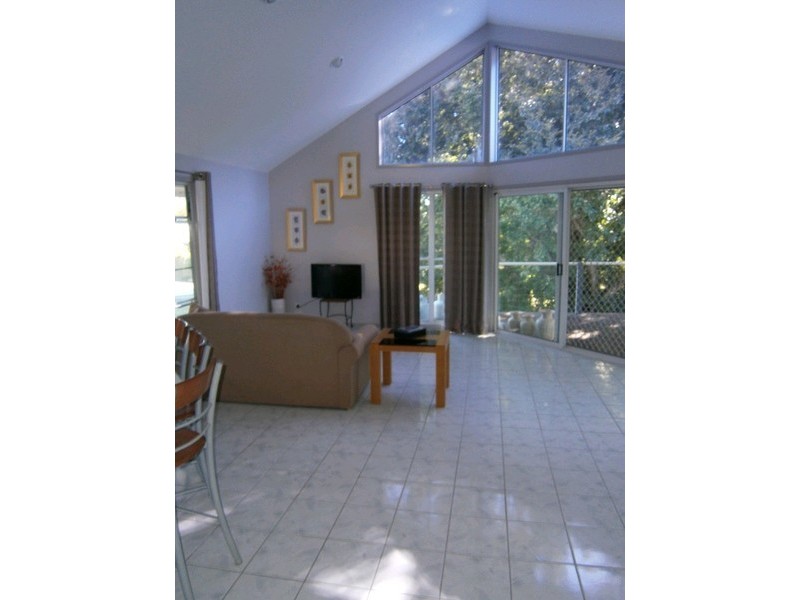 24a Whitehill Road, Newtown QLD 4305