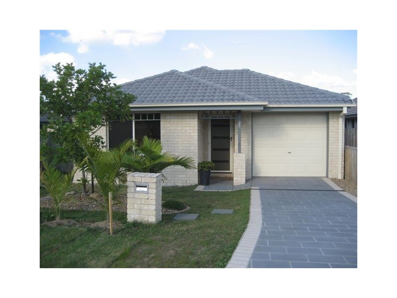 25 Pearse Street, Collingwood Park QLD 4301