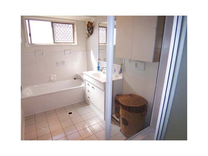 190 Chermside Road, Basin Pocket QLD 4305