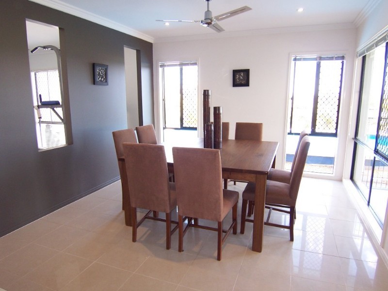 27 Tulip Street, Yamanto QLD 4305