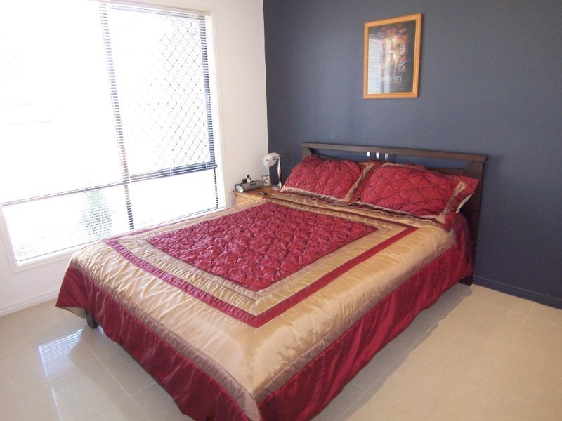 27 Tulip Street, Yamanto QLD 4305