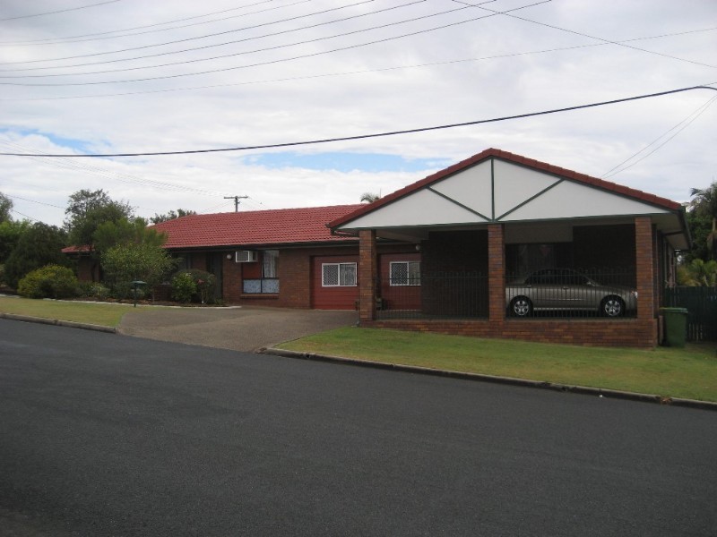10 Barret Street, Flinders View QLD 4305