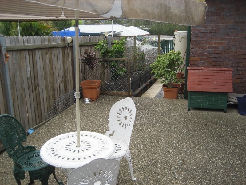 10 Barret Street, Flinders View QLD 4305