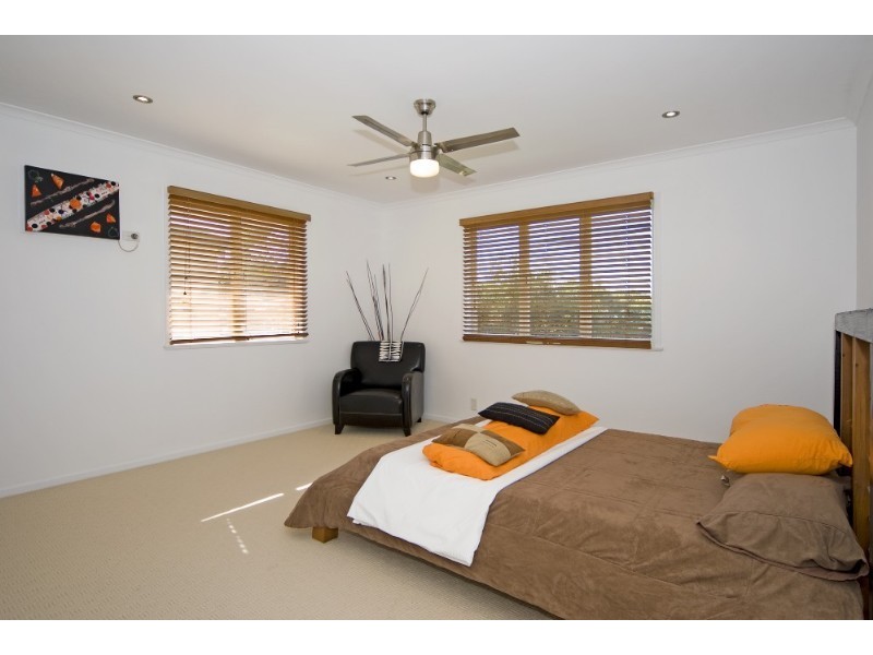 75 Whitehill Road, Eastern Heights QLD 4305