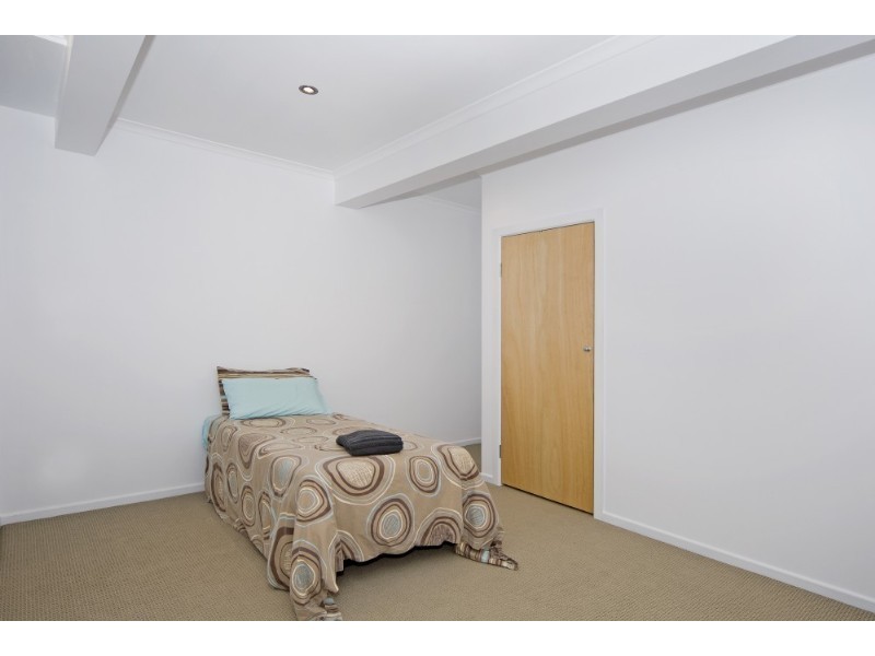 75 Whitehill Road, Eastern Heights QLD 4305