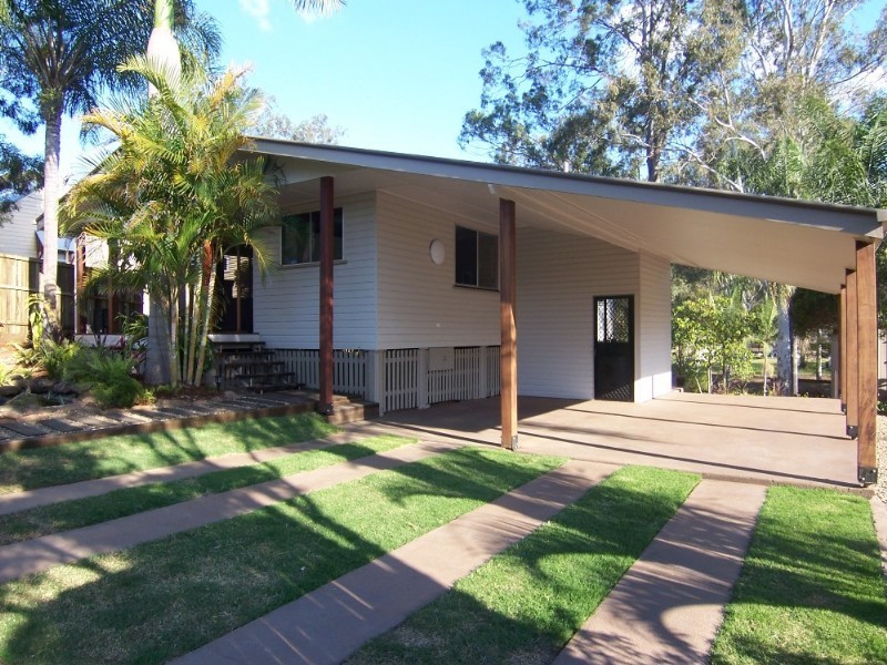 31 Alice Street, Blackstone QLD 4304