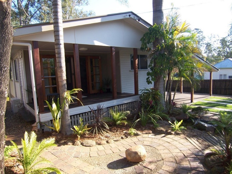 31 Alice Street, Blackstone QLD 4304