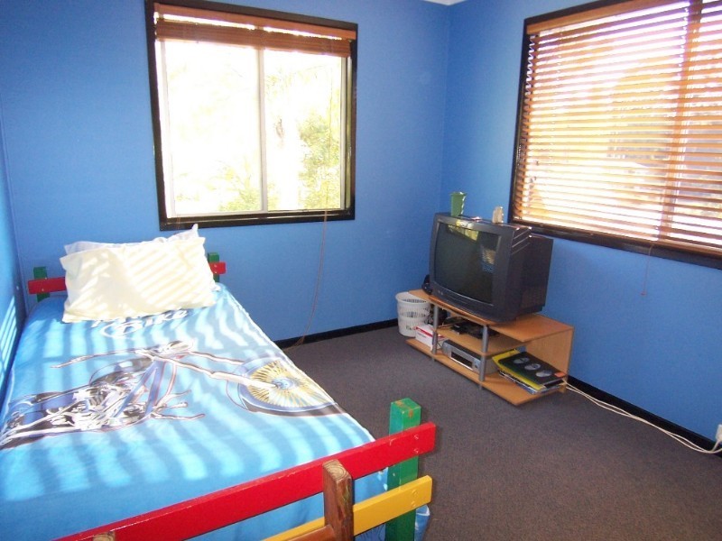 31 Alice Street, Blackstone QLD 4304