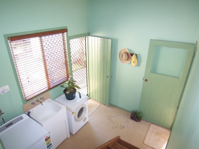 31 Alice Street, Blackstone QLD 4304