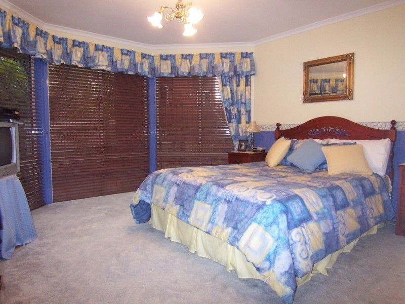 3 Cassandra Lane, Rosewood QLD 4340