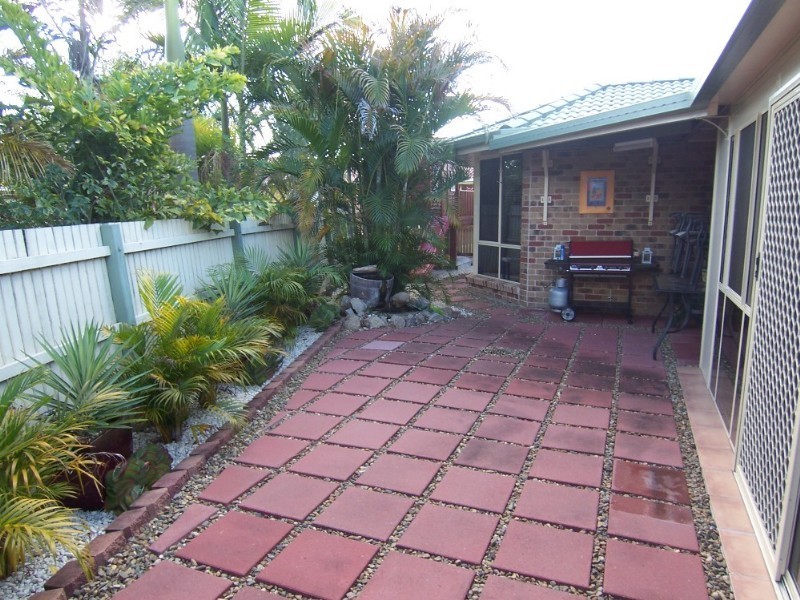 3 Cassandra Lane, Rosewood QLD 4340