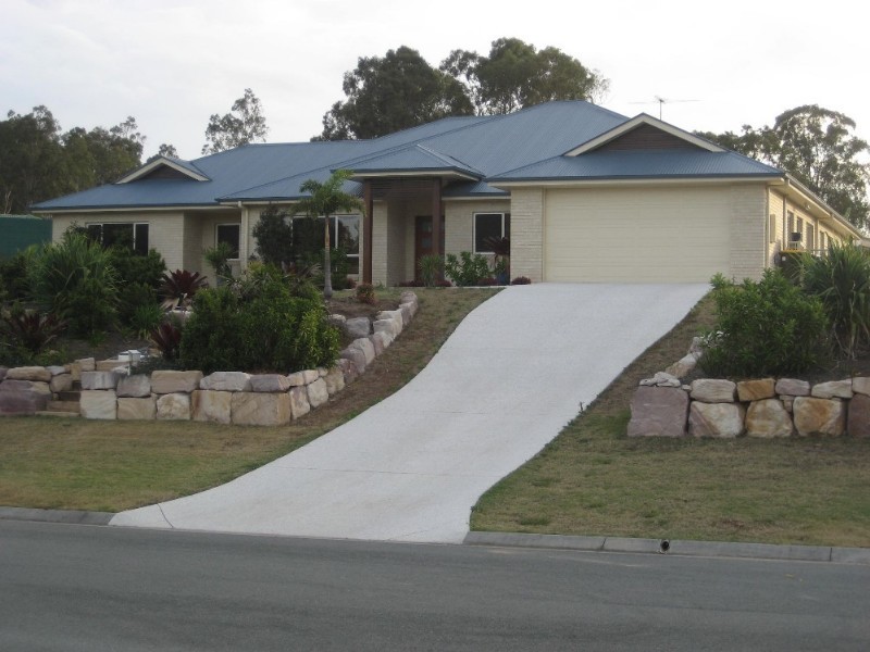 292 George Holt Drive, Mount Crosby QLD 4306